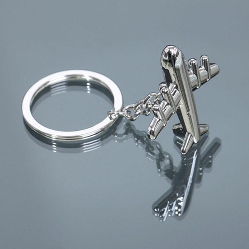 Porte-clés Avion de Ligne Personnalisé Gravé – Cadeau Voyageur, Pilote ou Passionné d'Aviation 4 Porte-clés Avion de Ligne Personnalisé Gravé – Cadeau Voyageur, Pilote ou Passionné d'Aviation