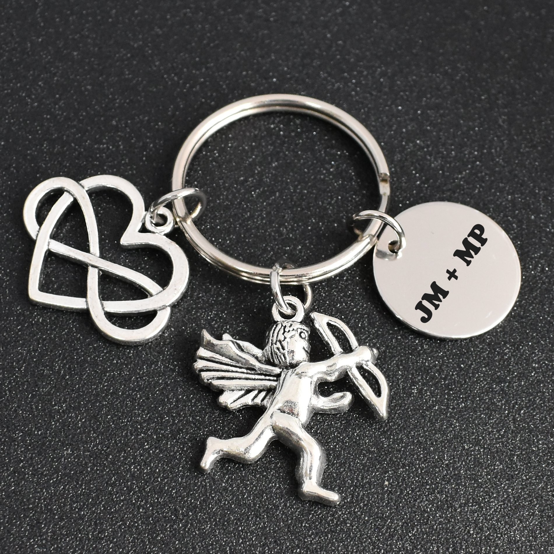 Porte-clés Cupidon gravé — Amour Infini Cœur Personnalisé Cadeau Couple 4 Porte-clés Cupidon gravé — ange flèche amour