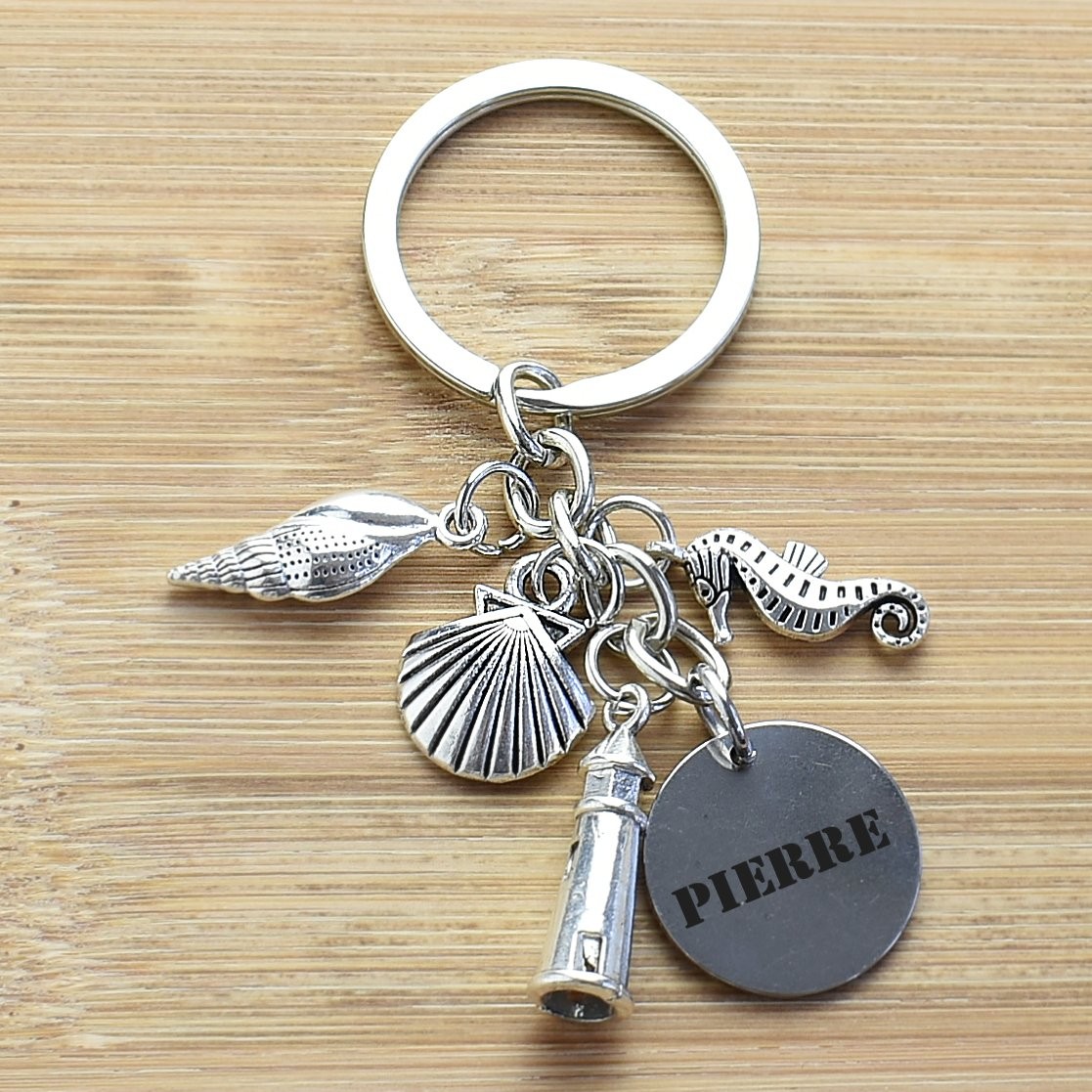Porte-clés Mer & Océan Personnalisé Gravé – Cadeau Vacances, Plage ou Amoureux de la Mer 3 Porte-clés Mer gravé — coquillage phare