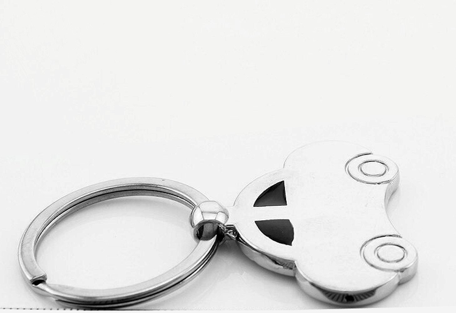 Porte-clés Voiture gravé — Cadeau Permis Conducteur Personnalisé Métal Argenté 2 Porte-clés Voiture gravé — médaille