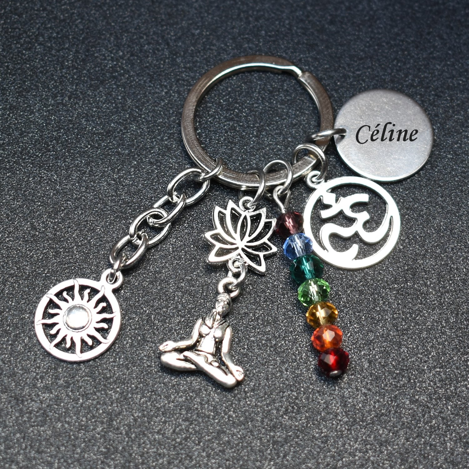 Porte-clés Yoga gravé — Om Lotus Chakras Cadeau Méditation Personnalisé Métal Argenté 2 Porte-clés Yoga gravé — 7 chakras lotus
